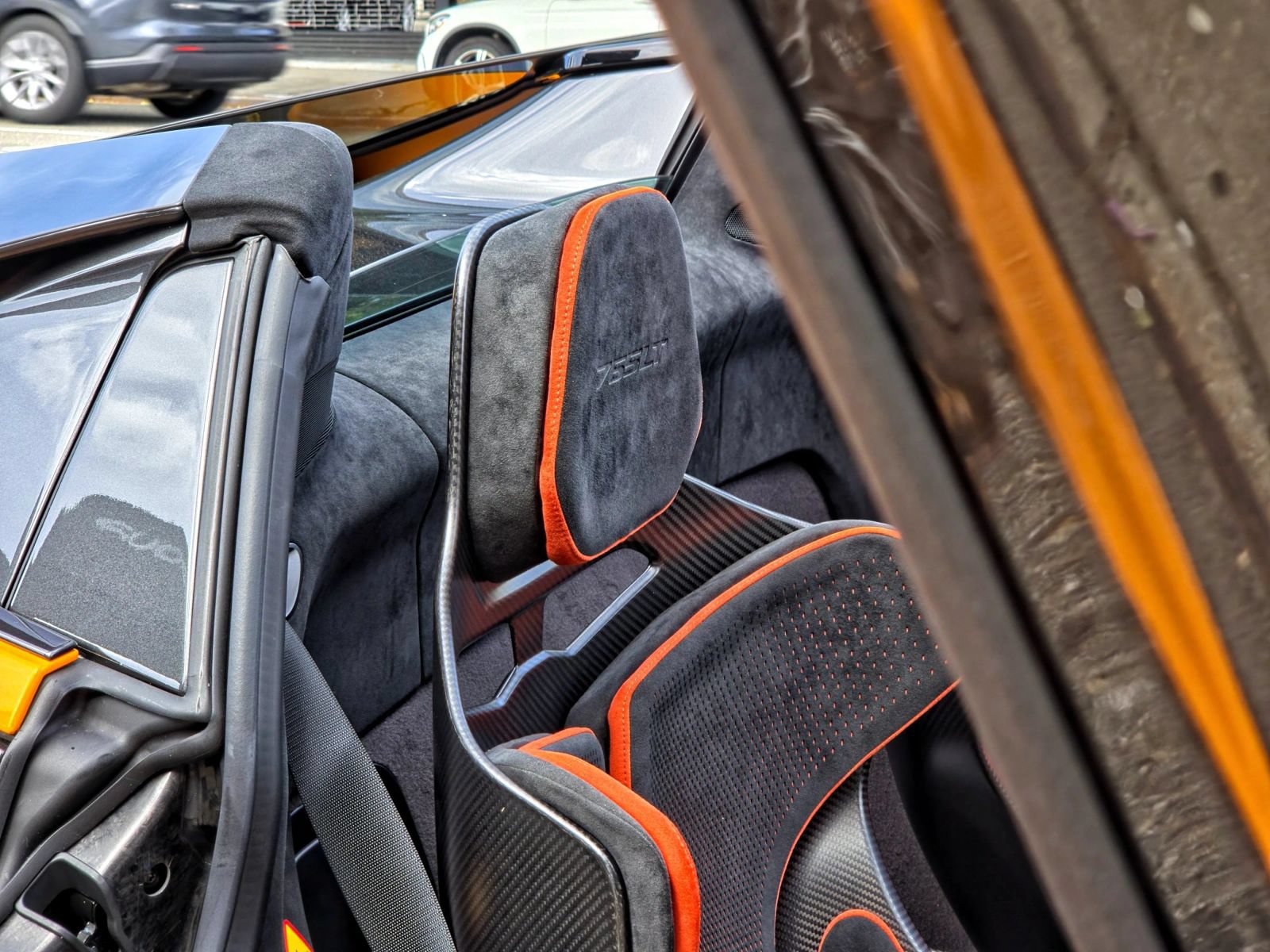 Used 2022 McLaren 765LT photo 45