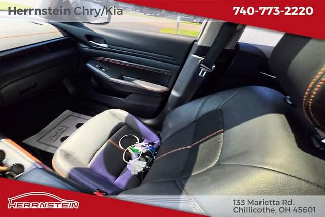 2022 Nissan Altima 2.5 SR