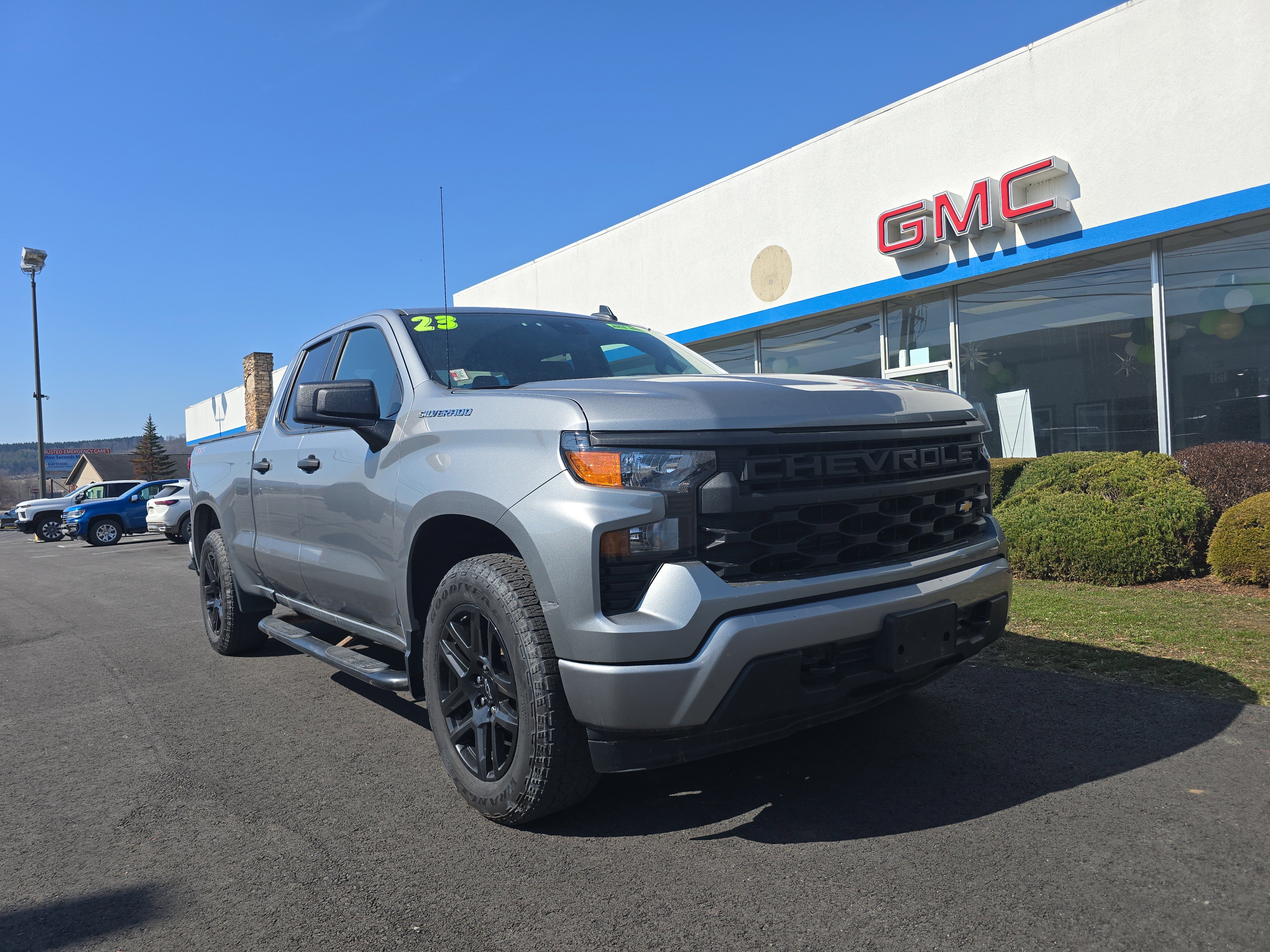 Used 2023 Chevrolet Silverado 1500 Custom