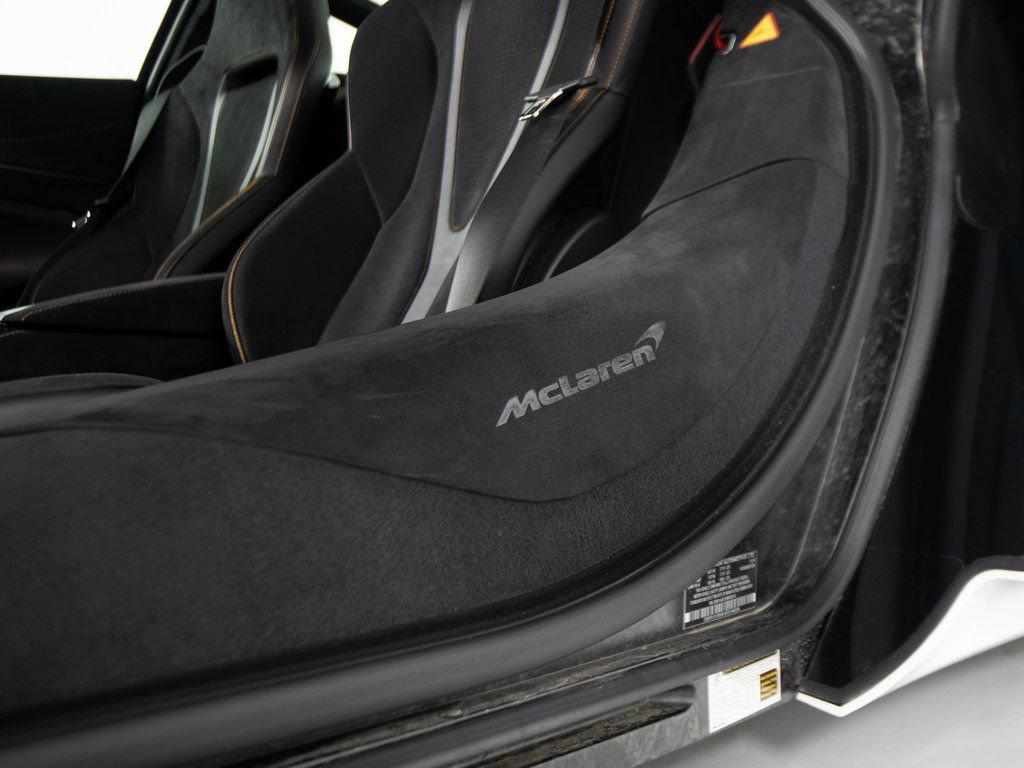 Used 2025 McLaren 750S photo 33