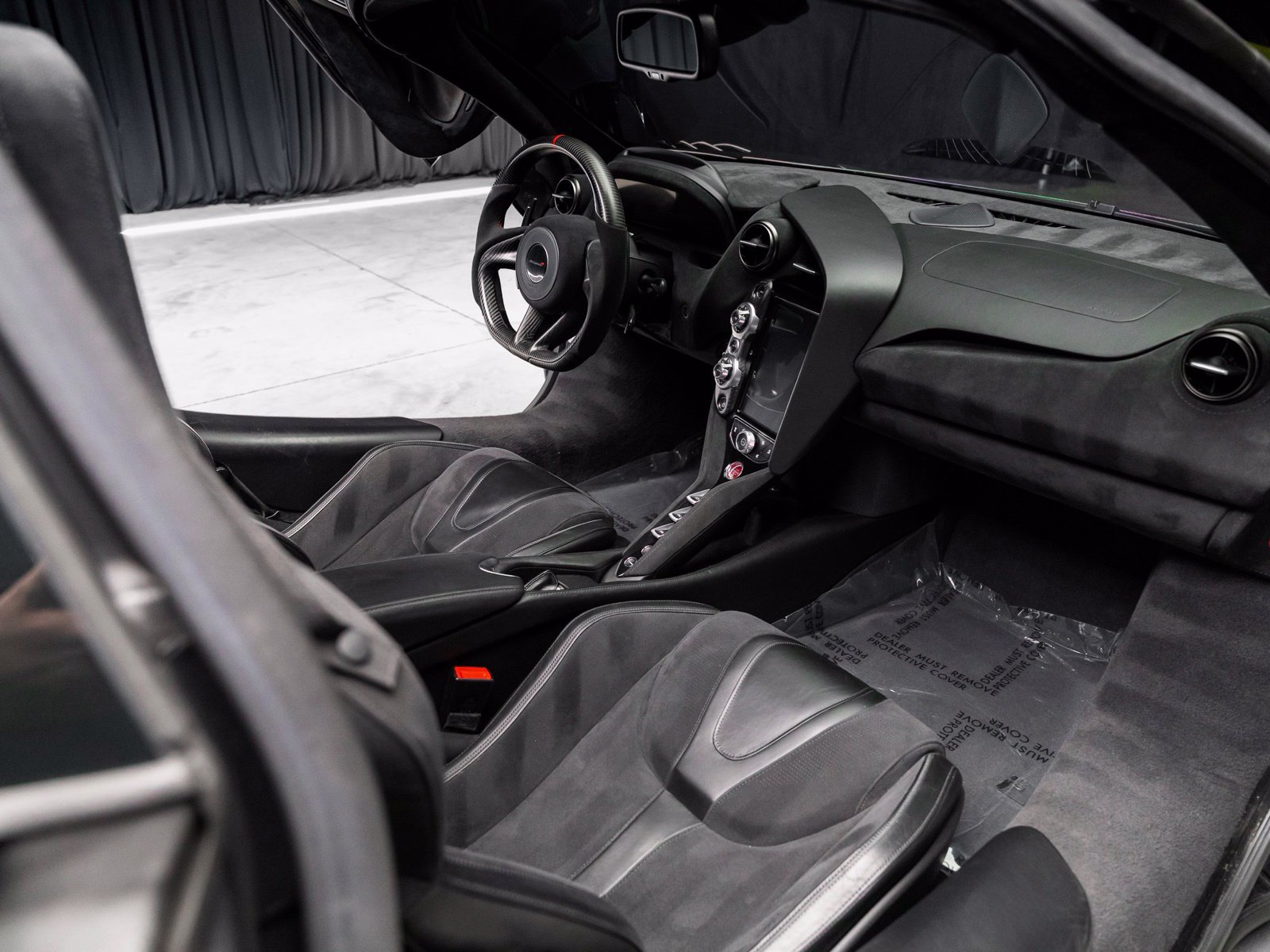 Used 2018 McLaren 720S Luxury photo 54