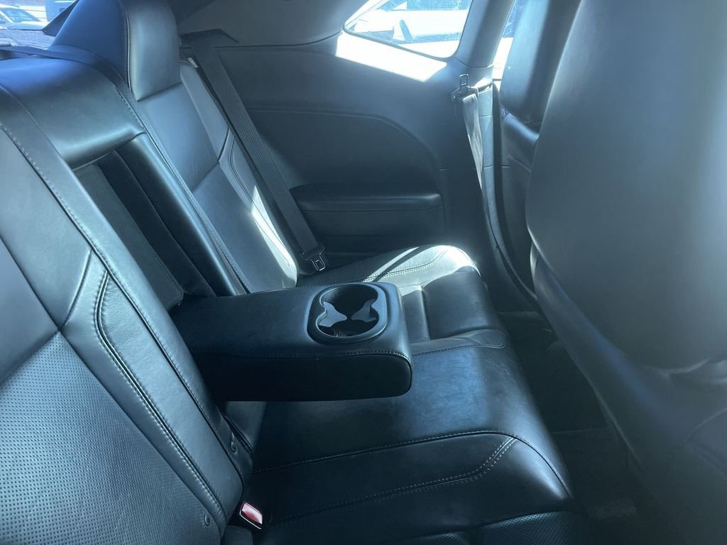 2017 Dodge Challenger R/T Plus