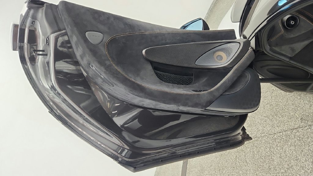 Used 2019 McLaren 600LT photo 63