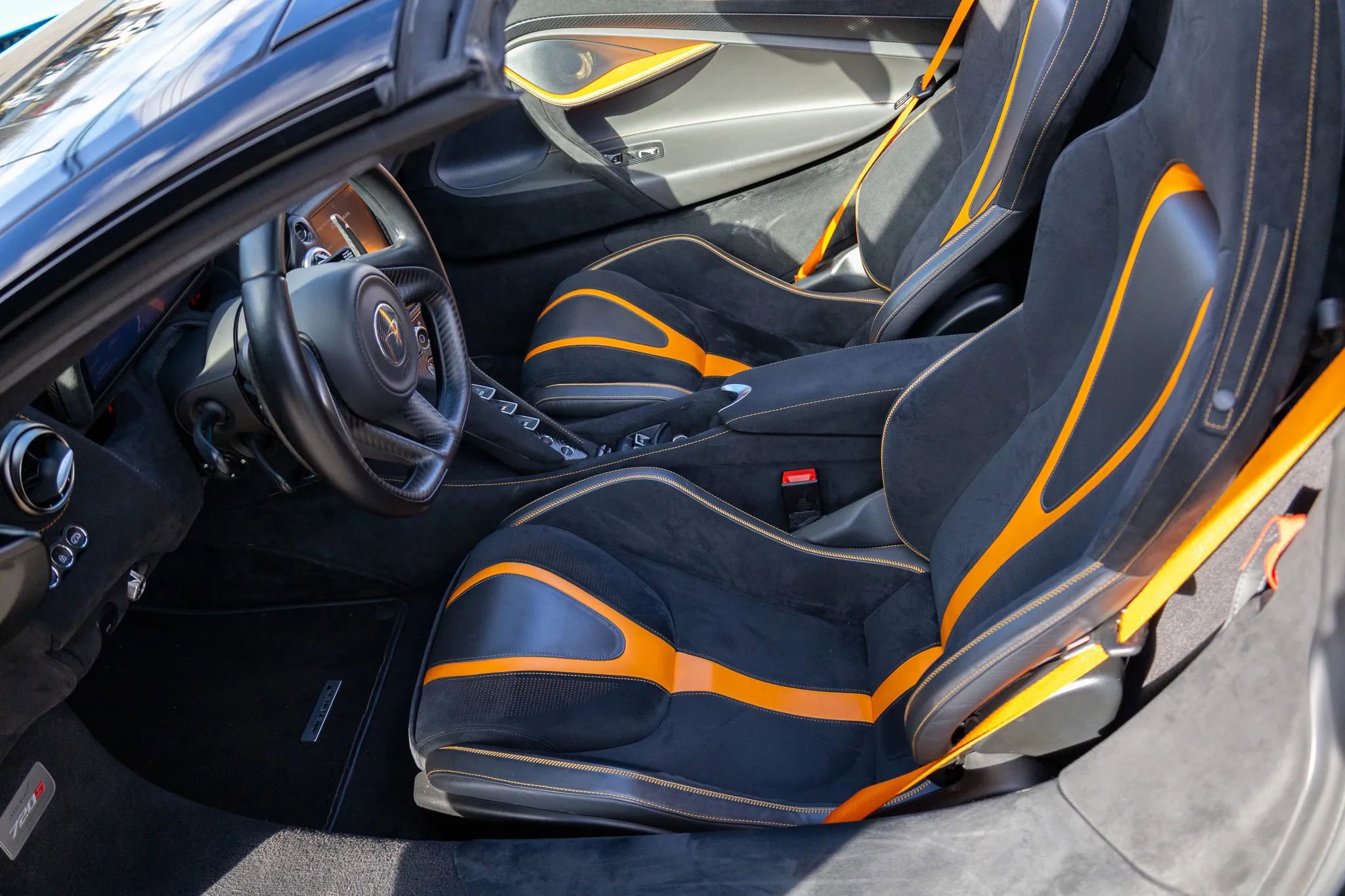 Used 2022 McLaren 720S Spider photo 49