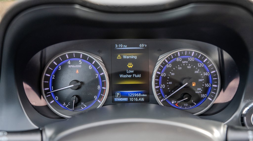 2015 INFINITI Q50 Premium