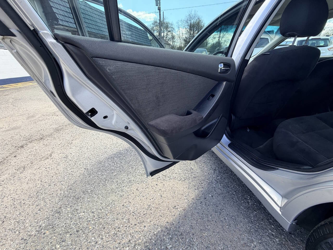 2010 Nissan Altima Hybrid Sedan