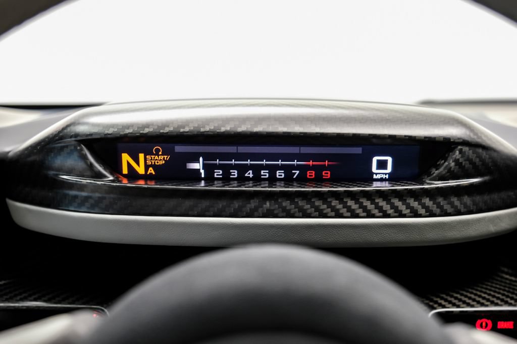 Used 2019 McLaren Senna photo 21