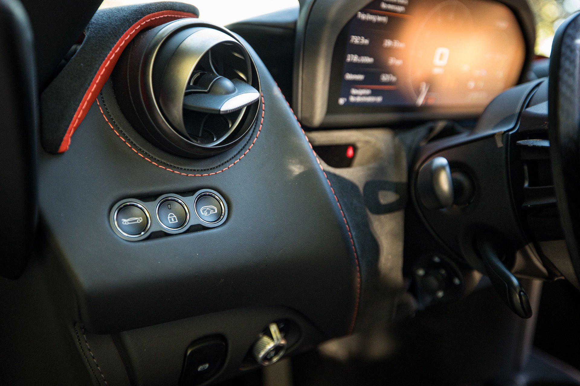 Used 2021 McLaren 720S Performance photo 56