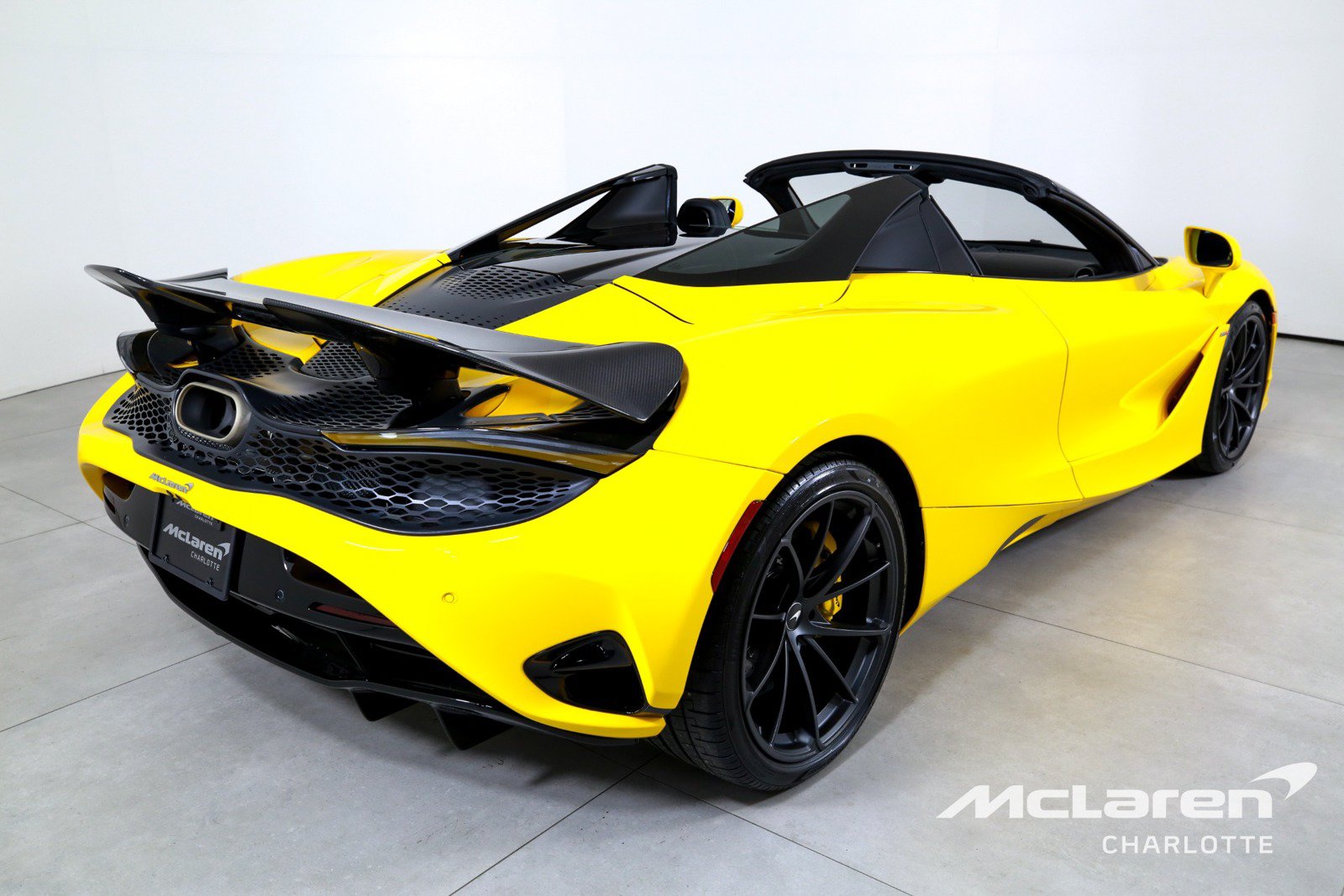 New 2026 McLaren 750S Spider photo 10