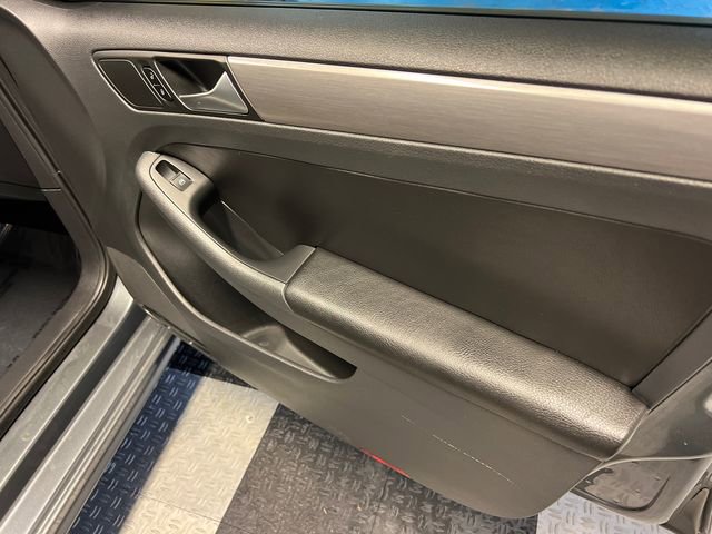 2016 Volkswagen Jetta Sport