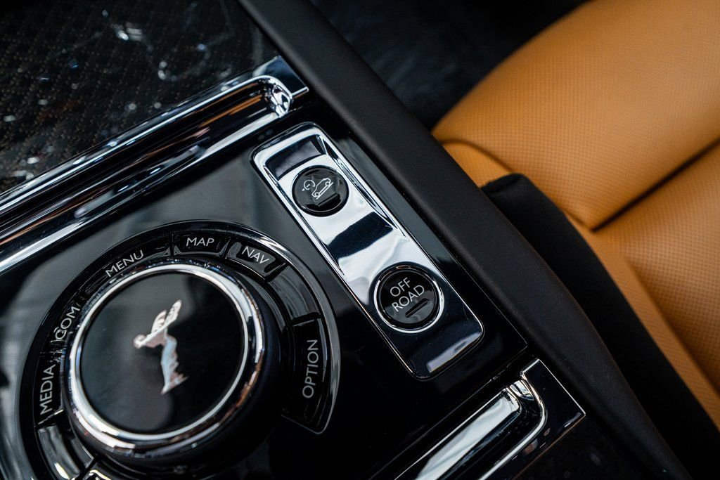 2022 Rolls-Royce Cullinan Black Badge