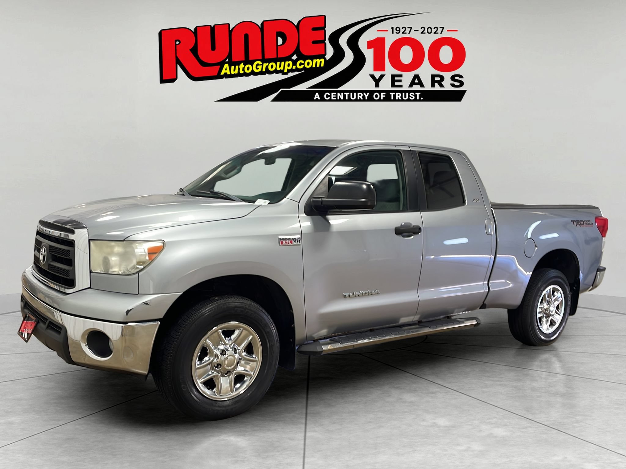 Used 2011 Toyota Tundra 4x4 Double Cab w/ SR5 Pkg
