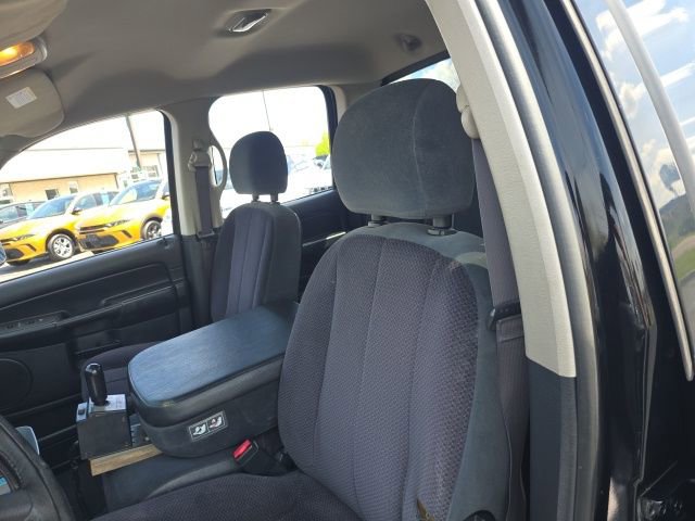 2004 Dodge Ram 2500 Truck SLT