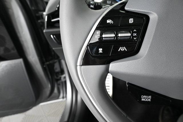 2025 Kia Niro EX Touring