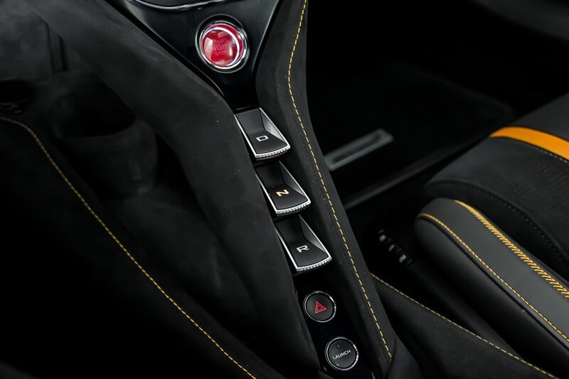 Used 2022 McLaren 720S Performance photo 32