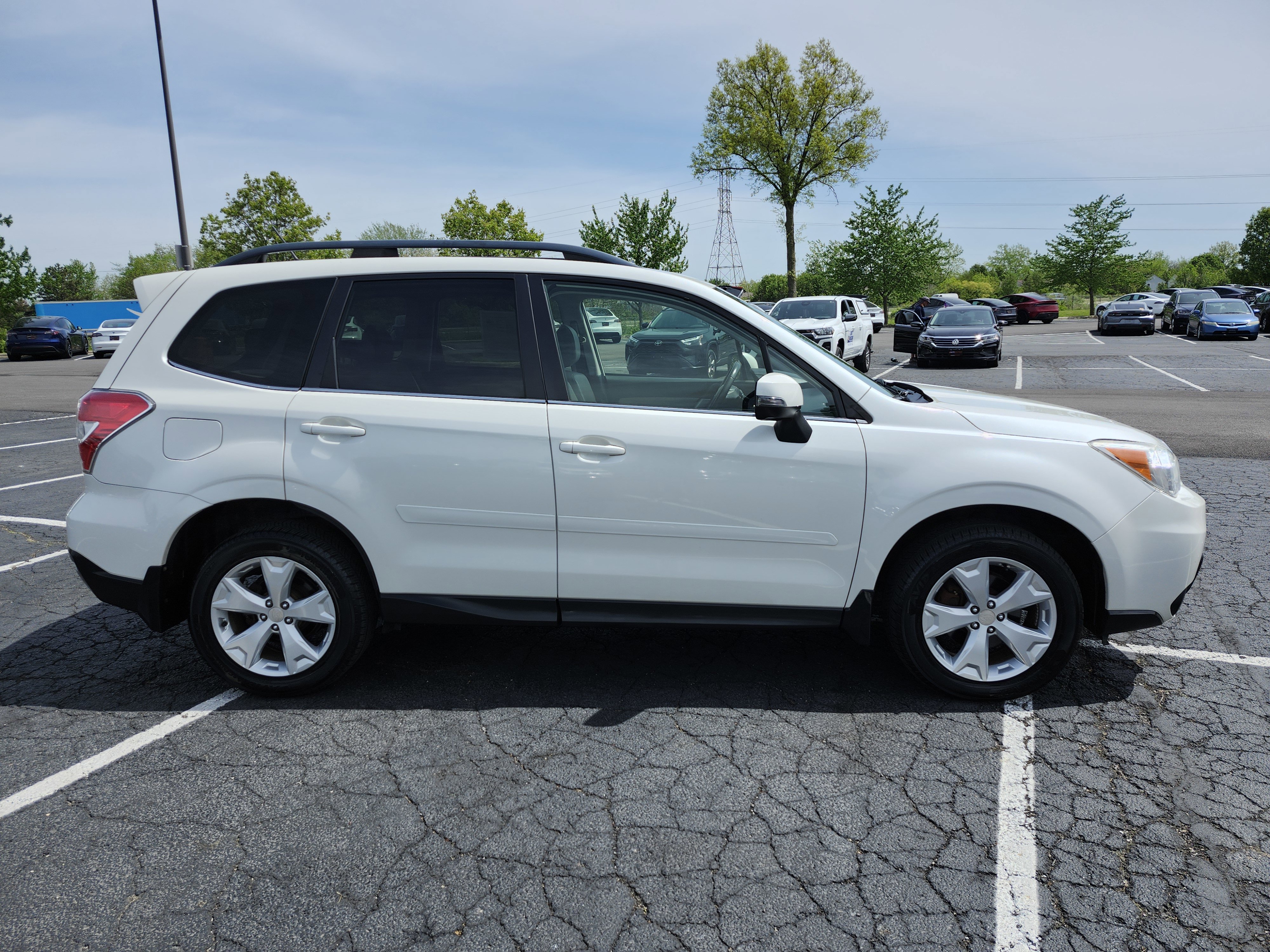 2014 Subaru Forester 2.5i Touring