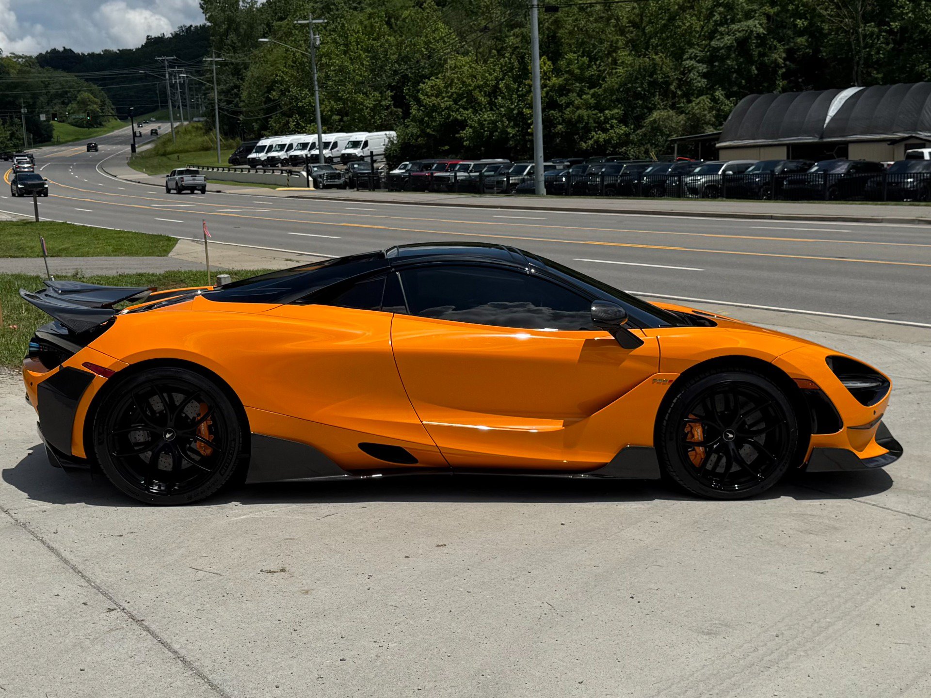 Used 2021 McLaren 720S Performance photo 15
