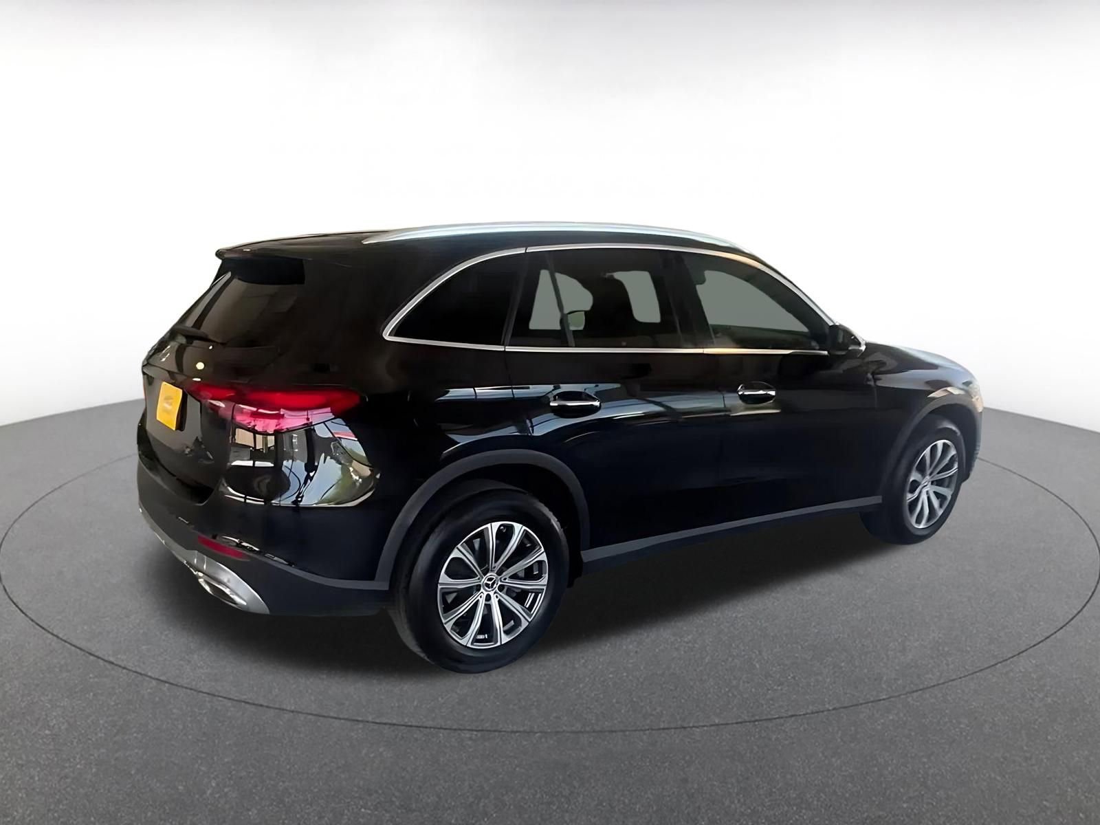 2024 Mercedes-Benz GLC 300