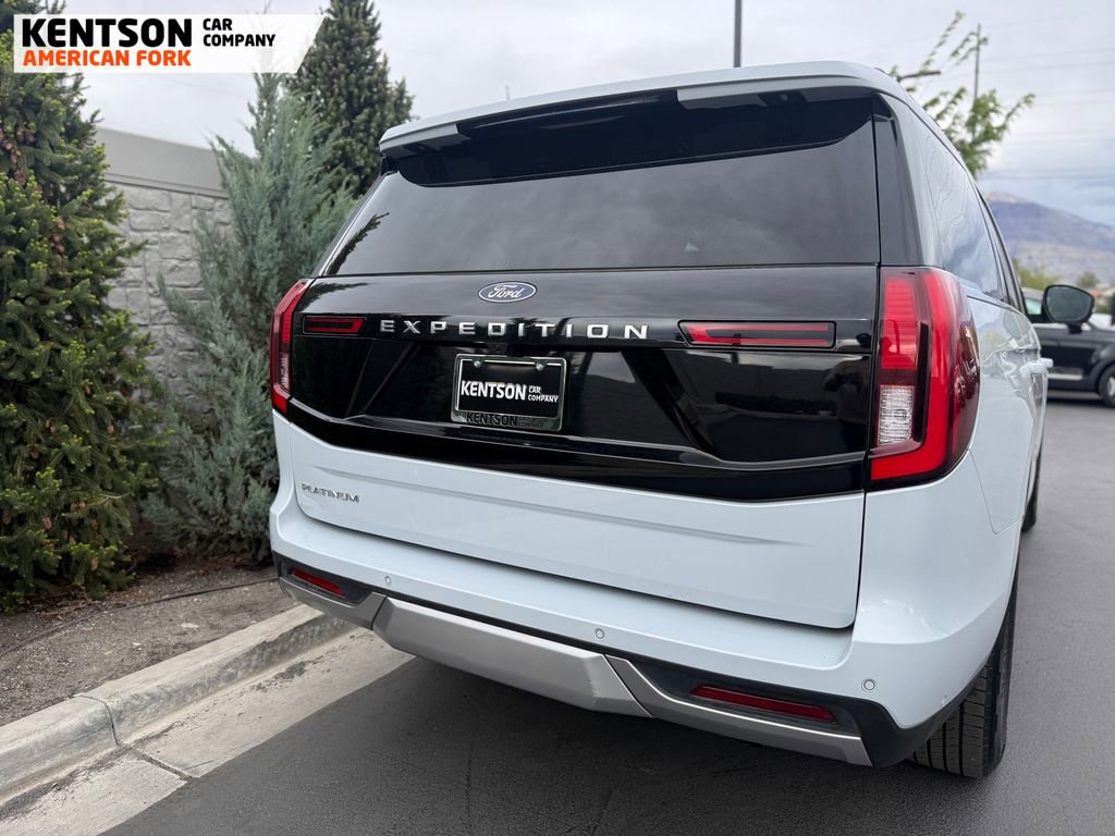2025 Ford Expedition Platinum