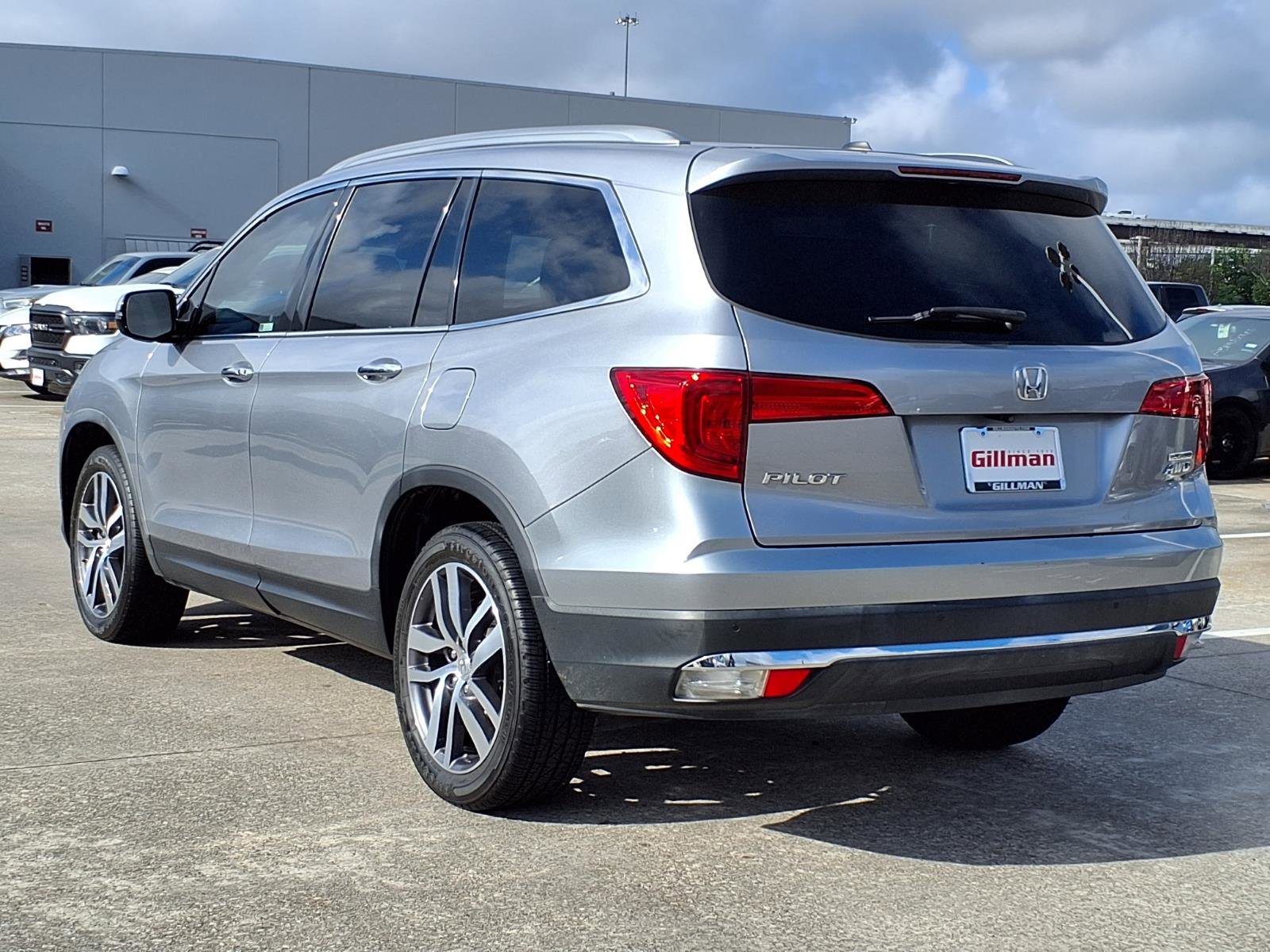 2018 Honda Pilot Touring