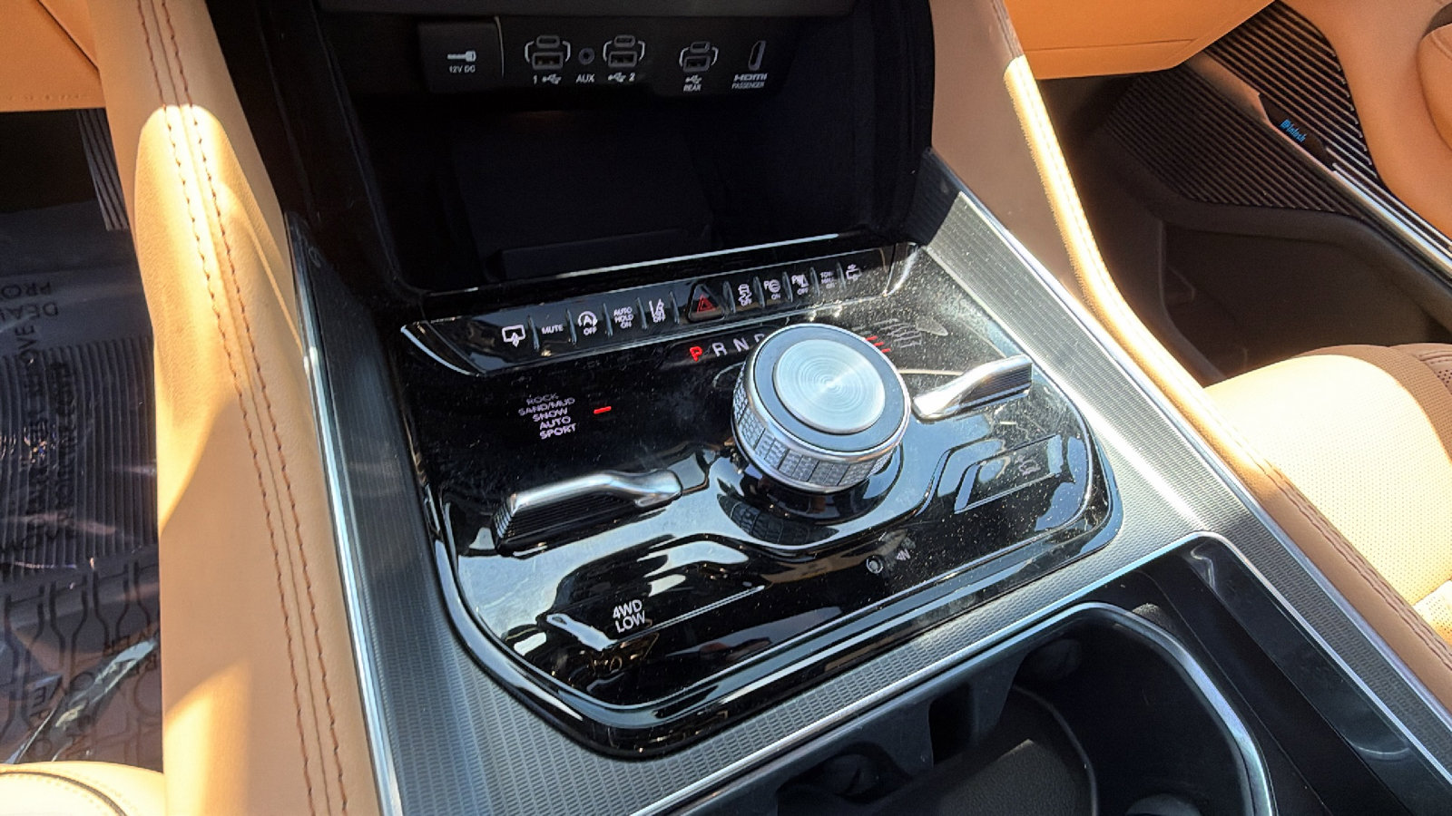 2025 Jeep Grand Wagoneer Series III