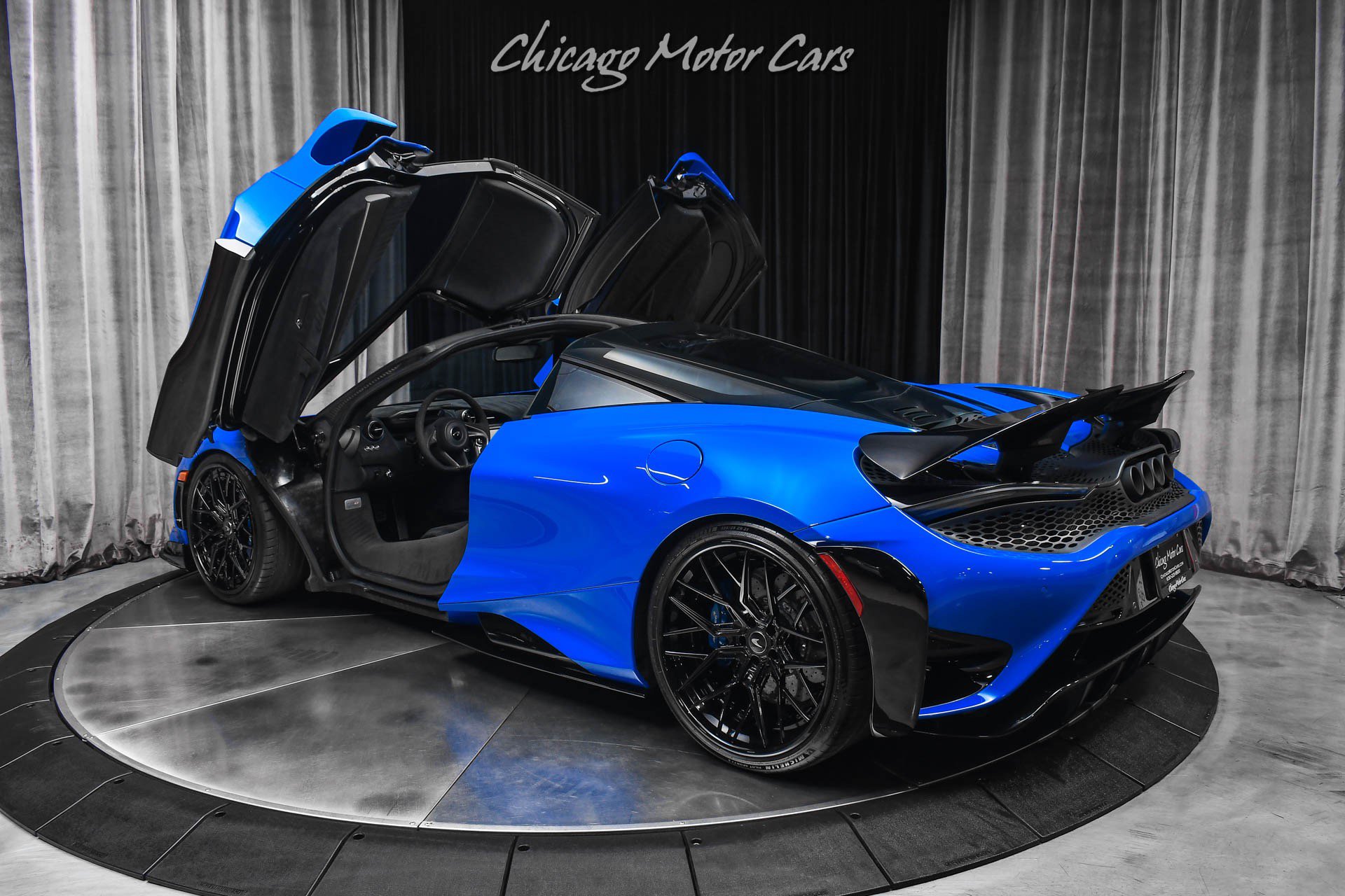 Used 2021 McLaren 765LT photo 39