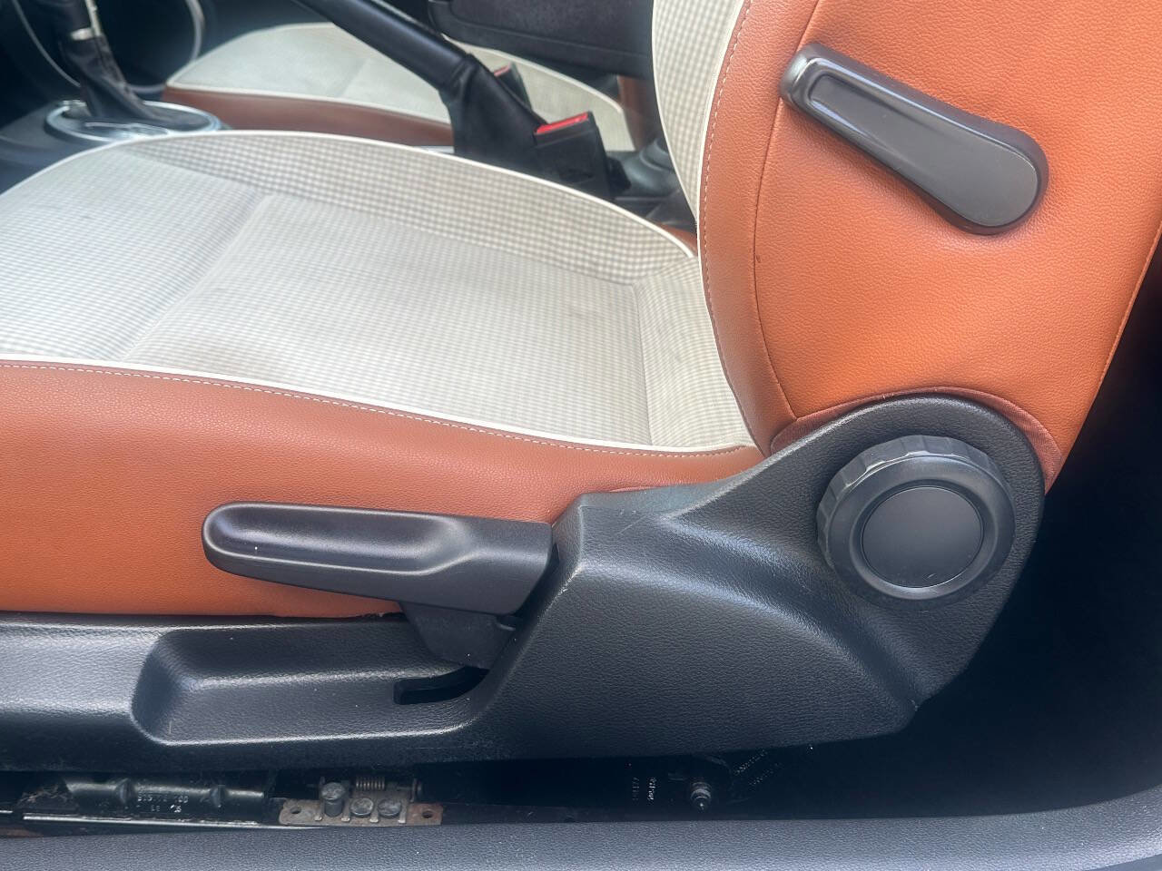 2015 Volkswagen Beetle 1.8T Classic