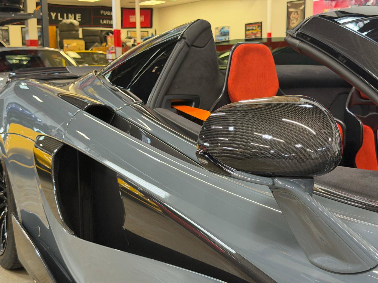 Used 2020 McLaren 600LT Spider photo 15