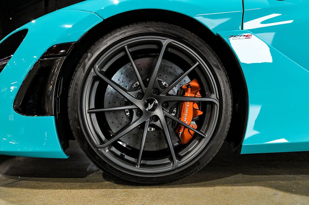Used 2025 McLaren 750S Spider photo 29