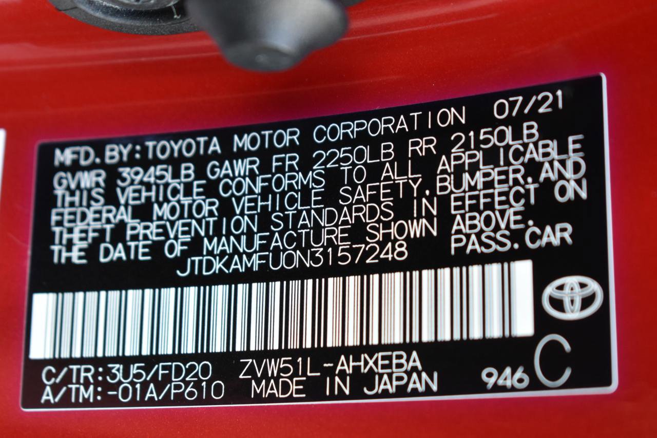 2022 Toyota Prius LE