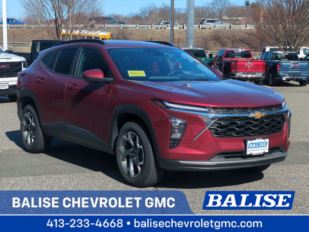 Certified 2024 Chevrolet Trax LT w/ Driver Confidence Package