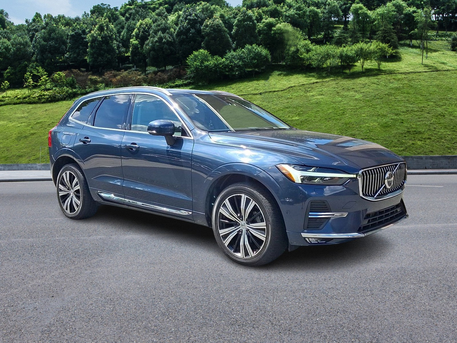 Used 2022 Volvo XC60 B5 Inscription w/ Advanced Package