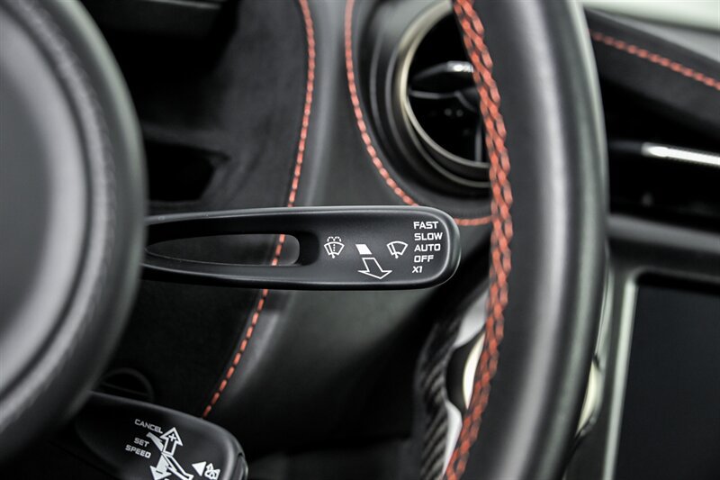 Used 2018 McLaren 720S Performance photo 29