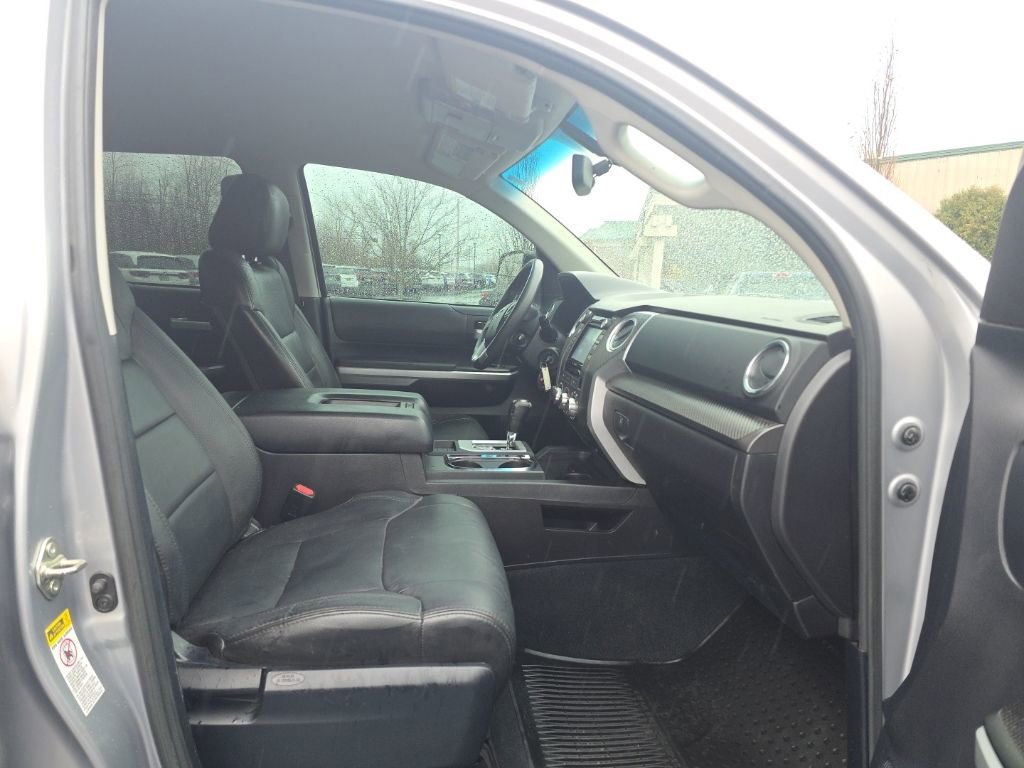 2015 Toyota Tundra SR5