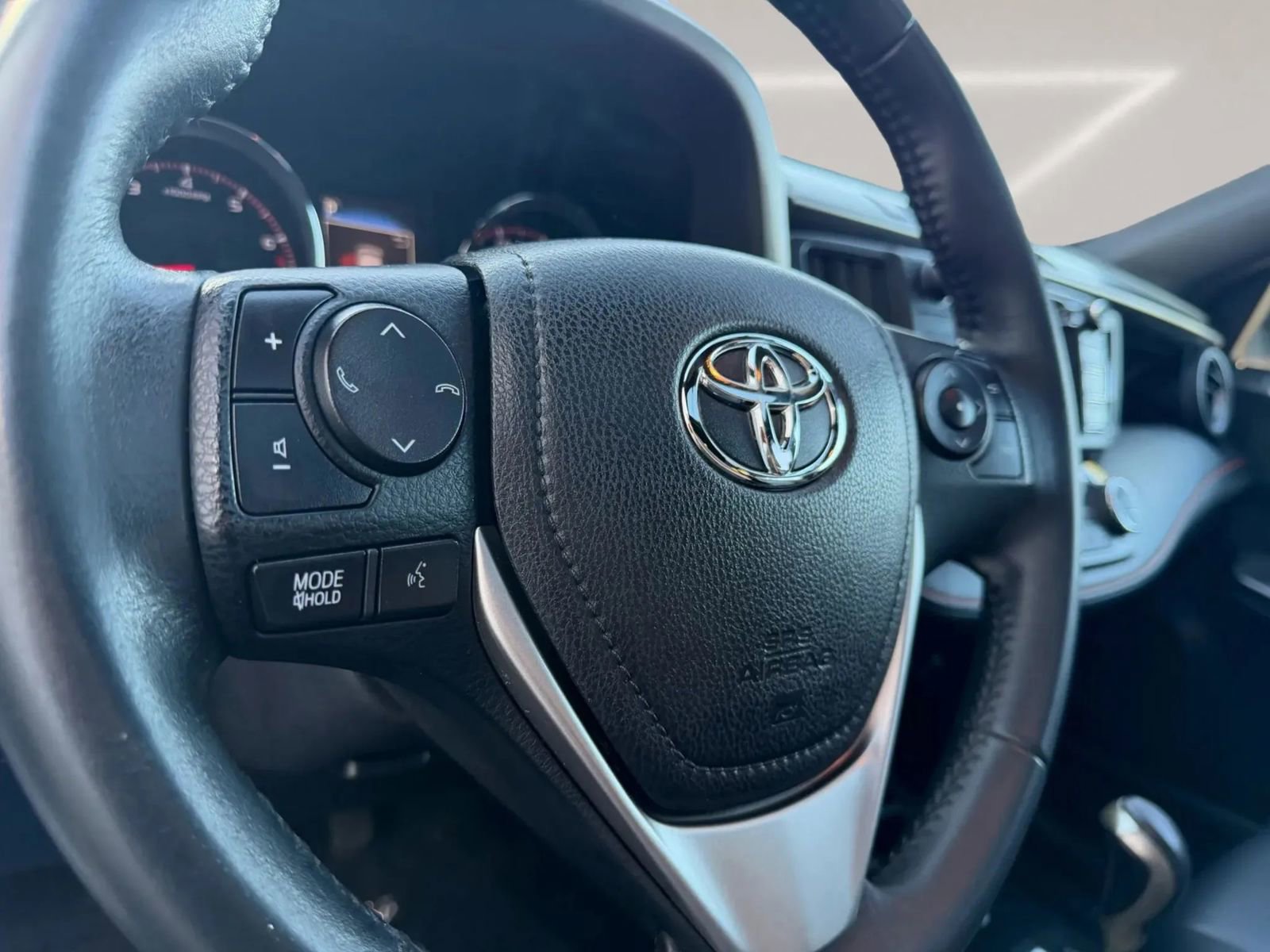 2016 Toyota RAV4 SE