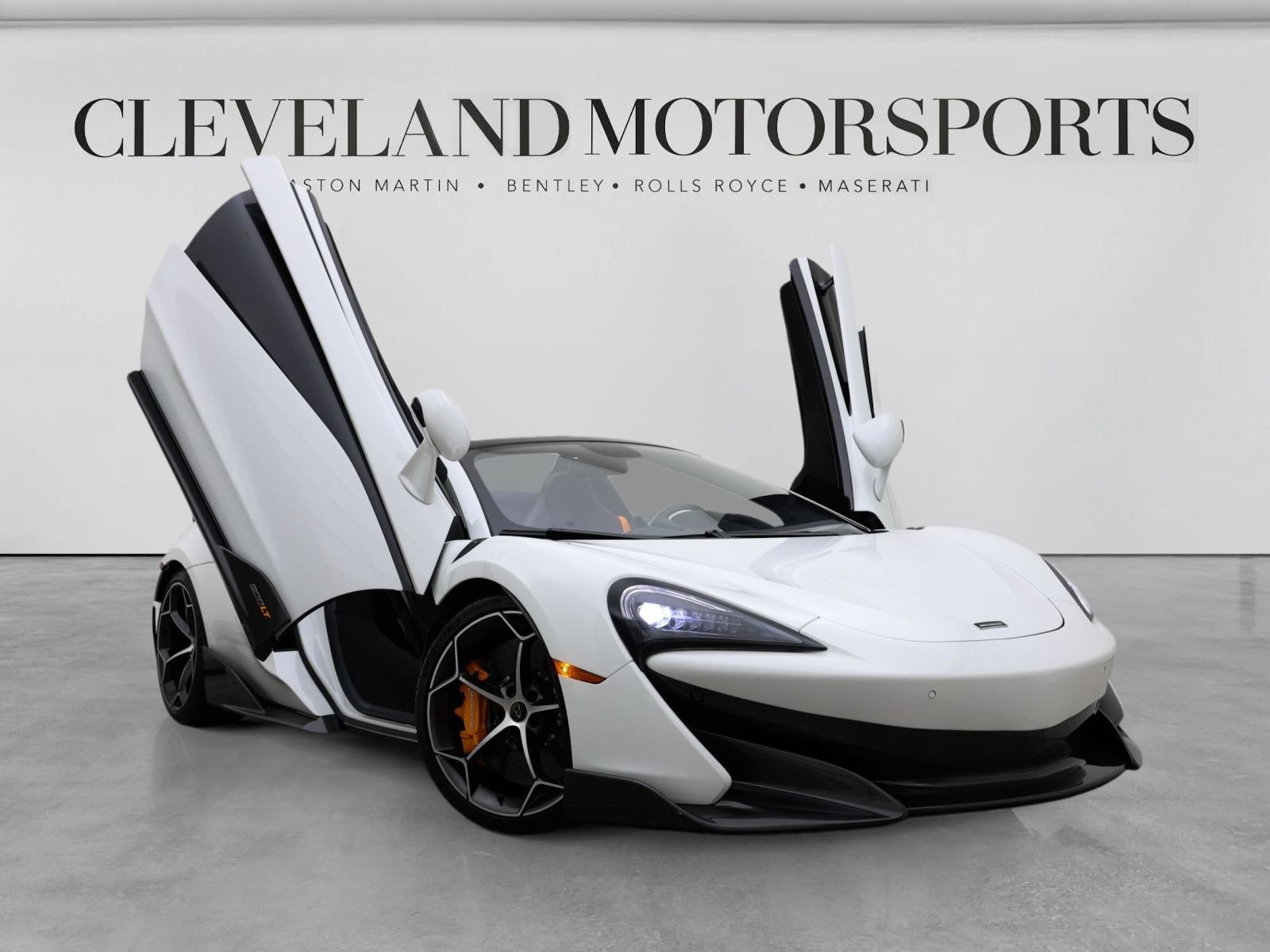 Used 2020 McLaren 600LT Spider photo 4