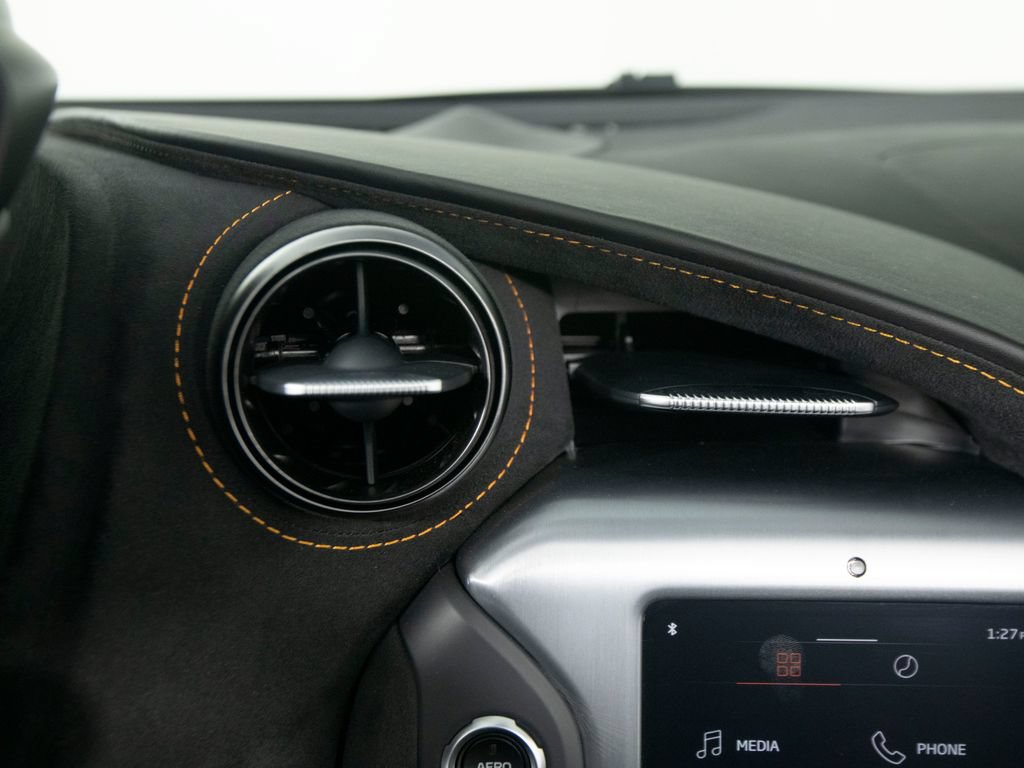 Used 2024 McLaren 750S Spider photo 23