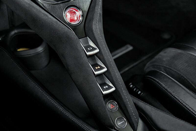 Used 2019 McLaren 720S Performance photo 34