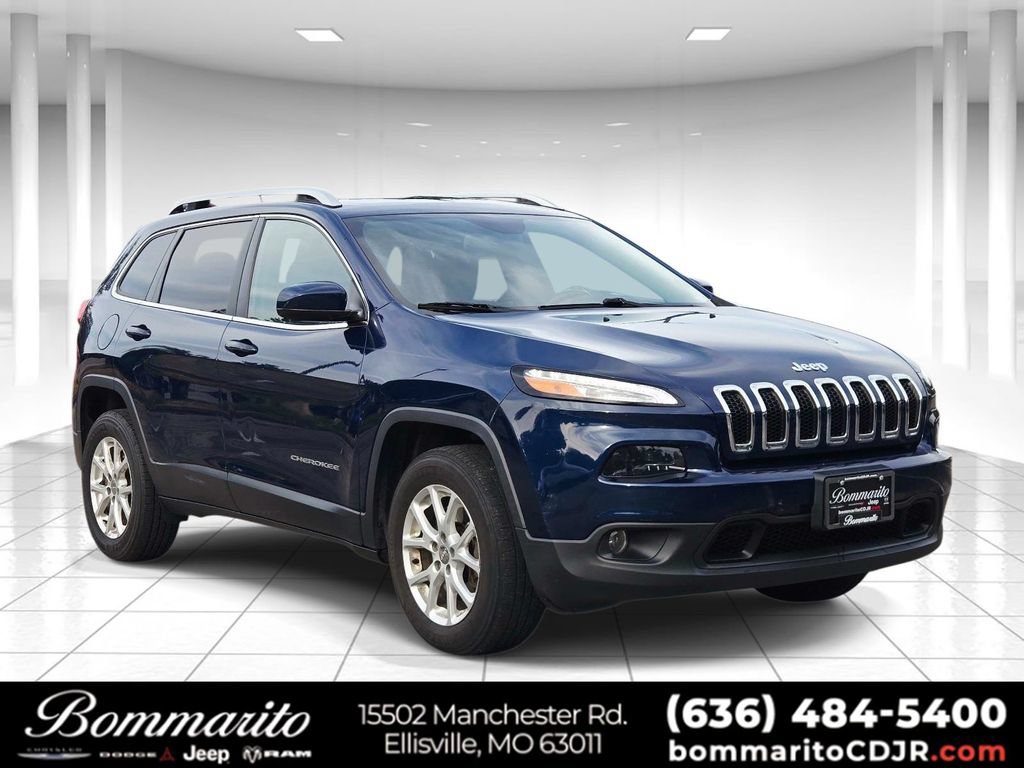 Used 2018 Jeep Cherokee Latitude w/ Cold Weather Group