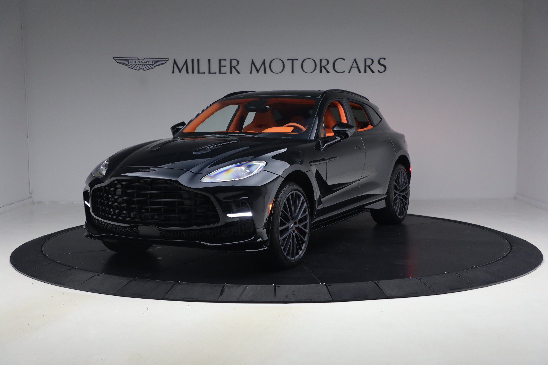 Used 2025 Aston Martin DBX 707