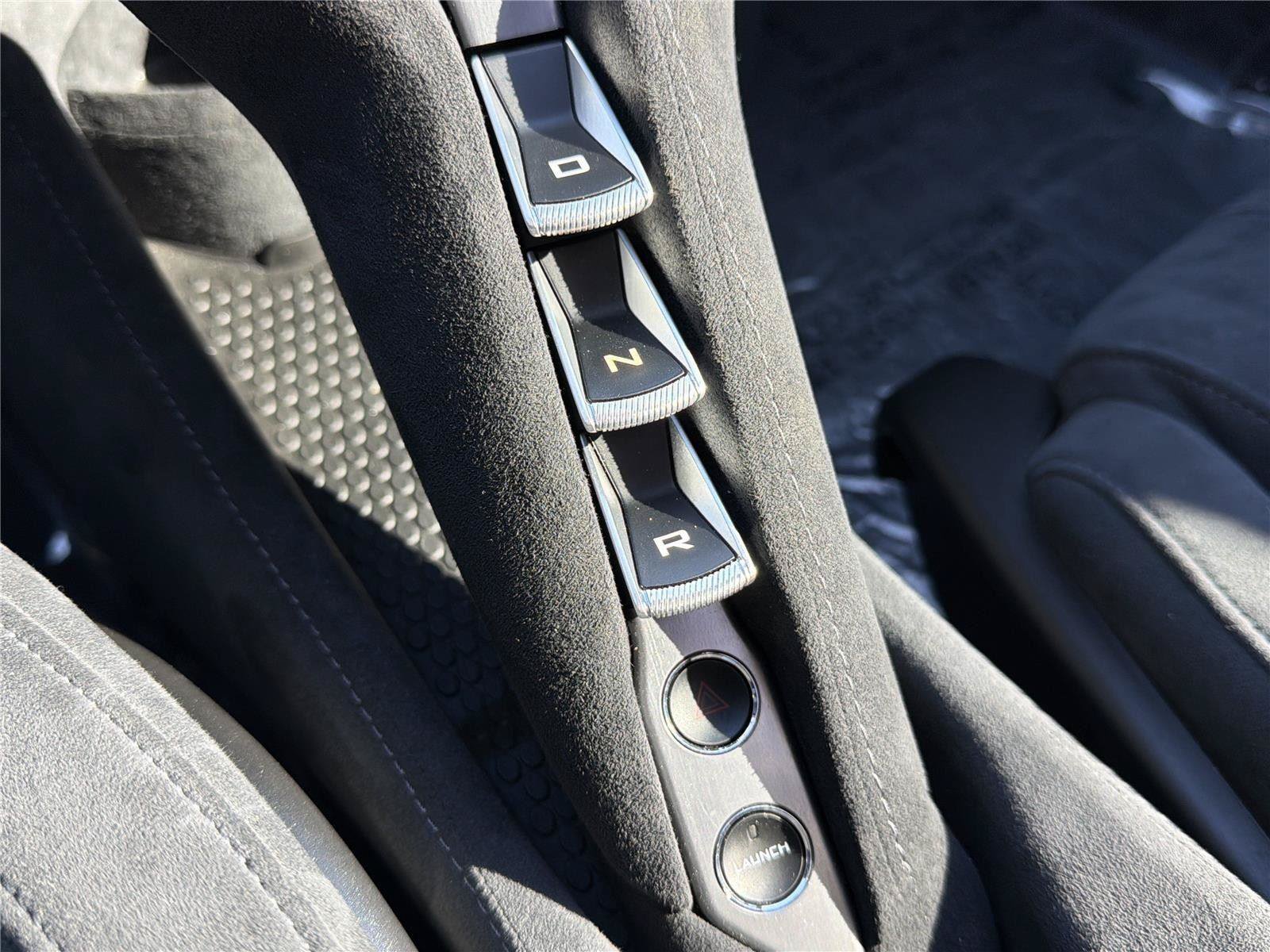 Used 2019 McLaren 720S photo 17
