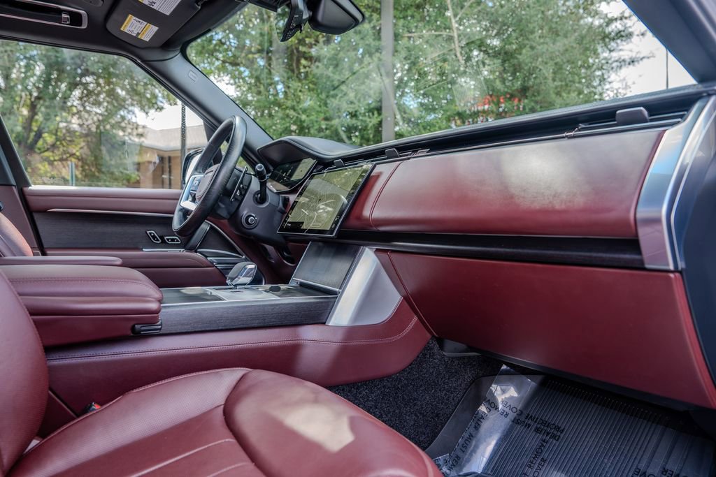 2024 Land Rover Range Rover Autobiography