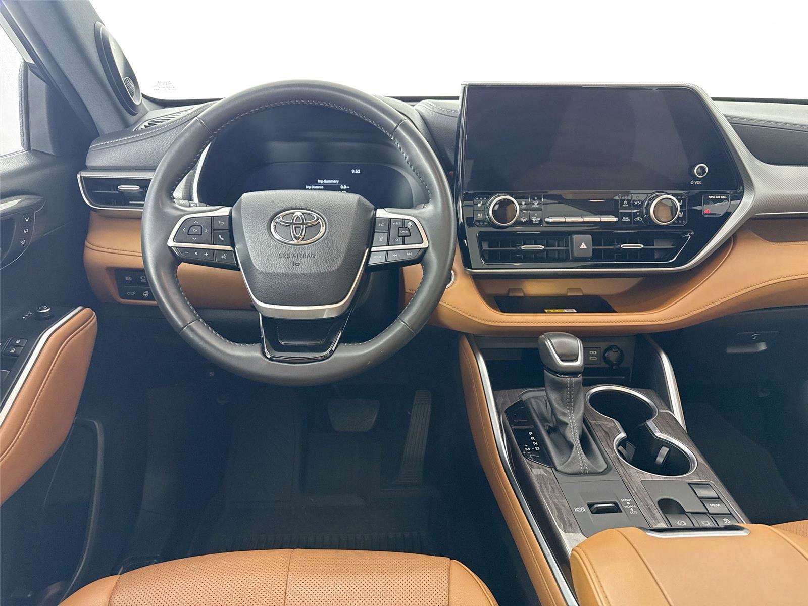 2024 Toyota Highlander Platinum