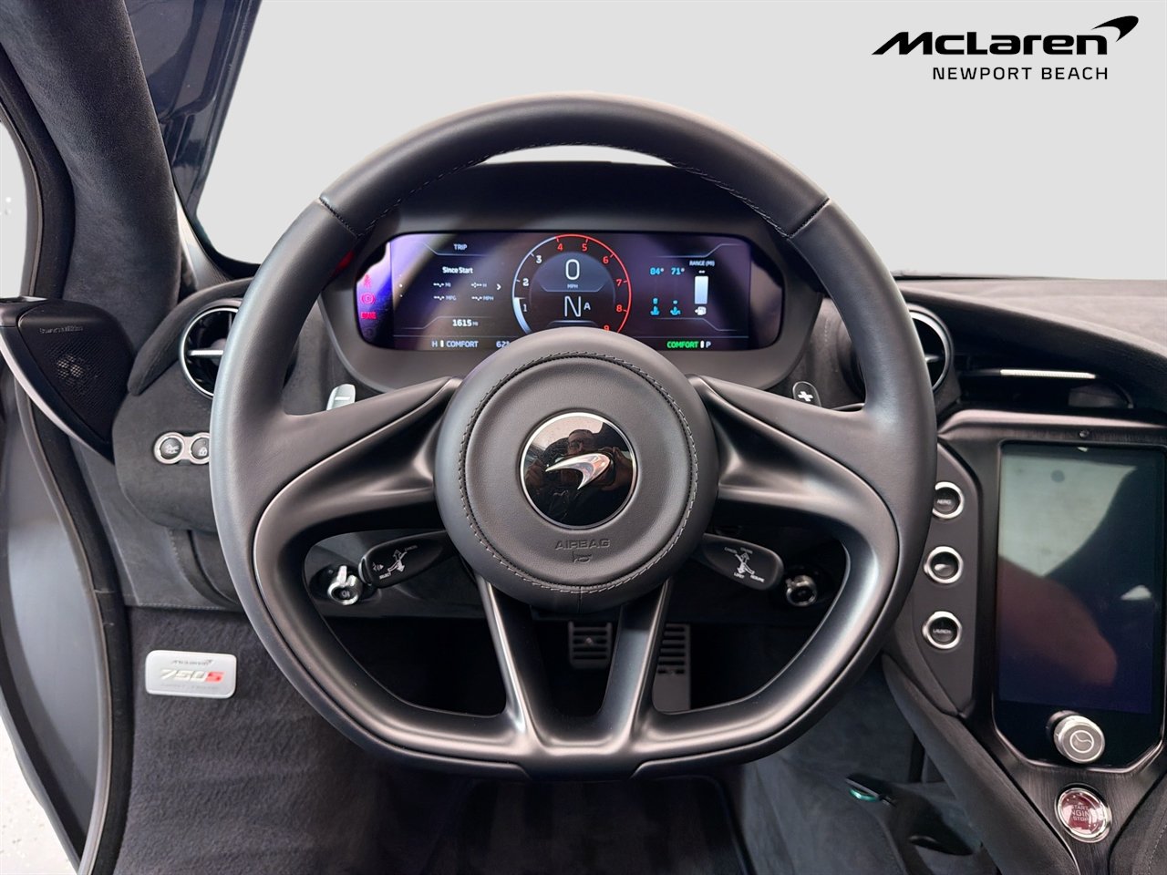 Used 2024 McLaren 750S photo 37