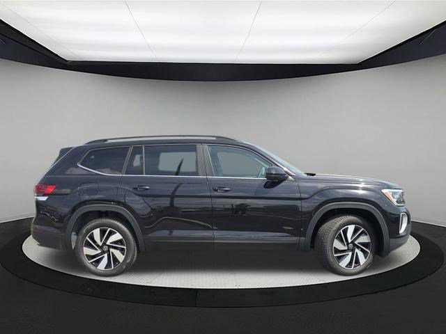2026 Volkswagen Atlas SE
