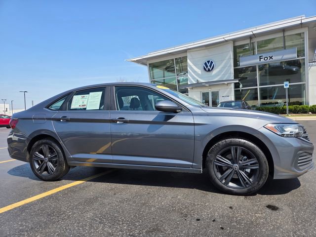 Certified 2023 Volkswagen Jetta SE w/ Panoramic Sunroof Package