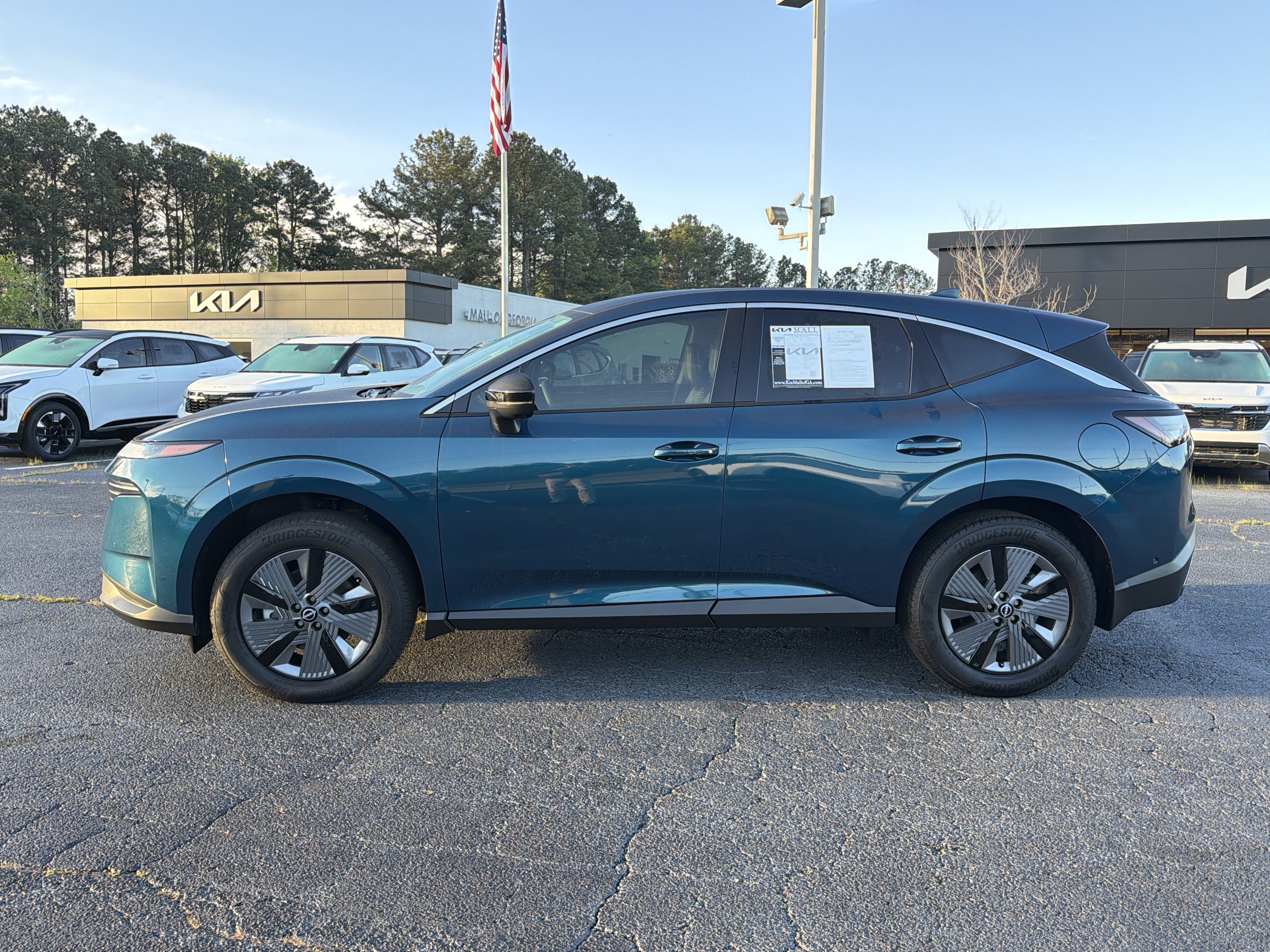 2025 Nissan Murano SL