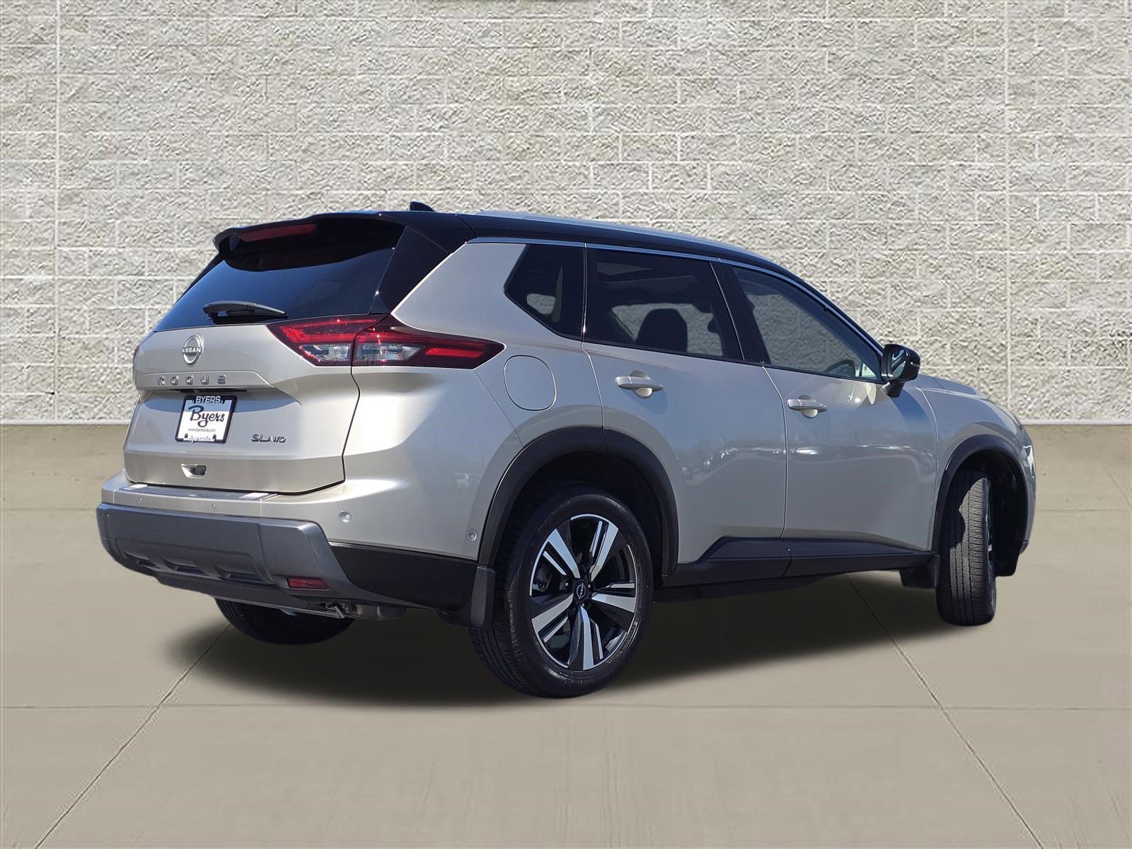 2025 Nissan Rogue SL