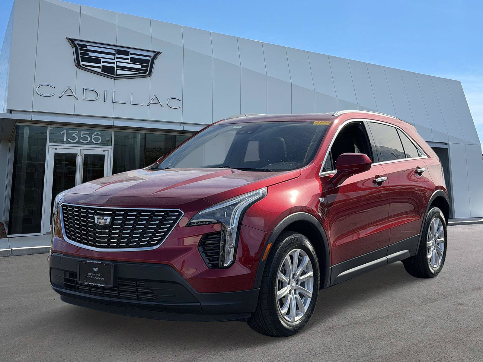 Certified 2023 Cadillac XT4 Luxury w/ Cold Weather Package