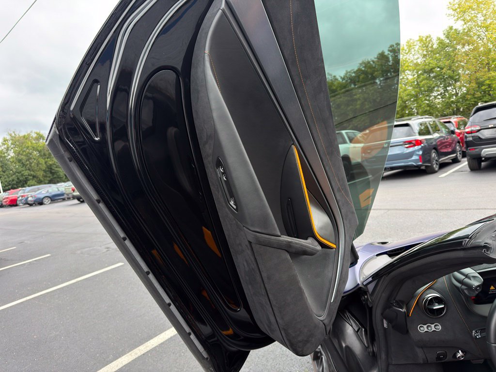Used 2024 McLaren 750S Spider photo 17